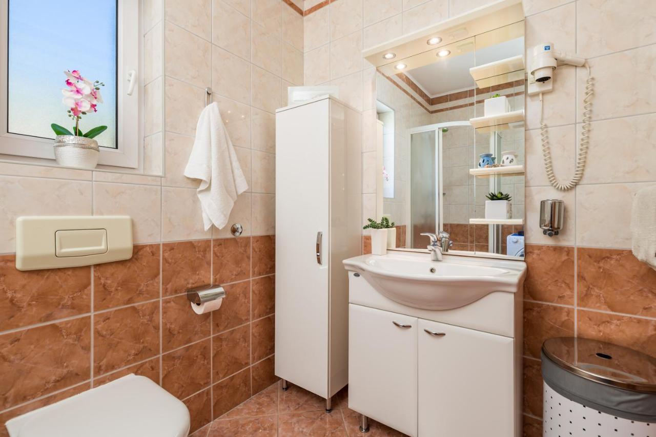 Light Summer Apartment With A Swimming Pool Opatija Extérieur photo